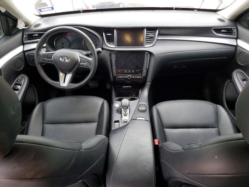 52559946 :رقم المزاد ، 3PCAJ5M11LF107209 vin ، 2020 Infiniti Qx50 مزاد بيع