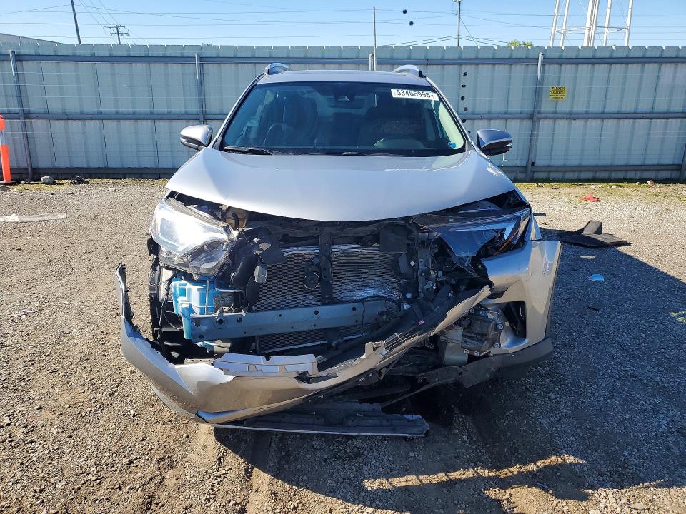 2017 Toyota Rav4 მანქანა იყიდება აუქციონზე, vin: 2T3DFREV3HW666155, აუქციონის ნომერი: 53455996