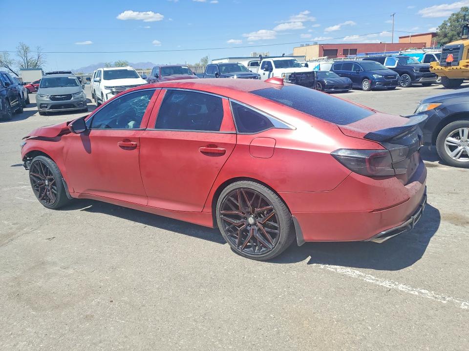 Продажа на аукционе авто 2018 Honda Accord, vin: 1HGCV1F37JA256851, номер лота: 53819226
