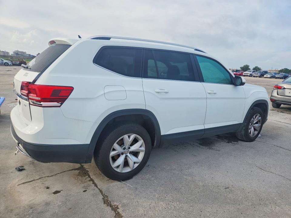 2018 Volkswagen Atlas მანქანა იყიდება აუქციონზე, vin: 1V2AP2CA0JC530628, აუქციონის ნომერი: 53958716