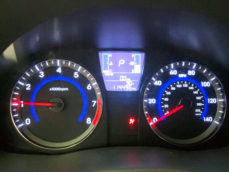 2015 Hyundai Accent მანქანა იყიდება აუქციონზე, vin: KMHCT4AE2FU868147, აუქციონის ნომერი: 52777816