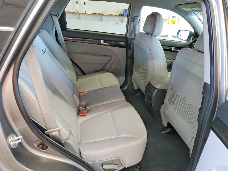 Продажа на аукционе авто 2014 Kia Sorento, vin: 5XYKTCA67EG425639, номер лота: 53233646