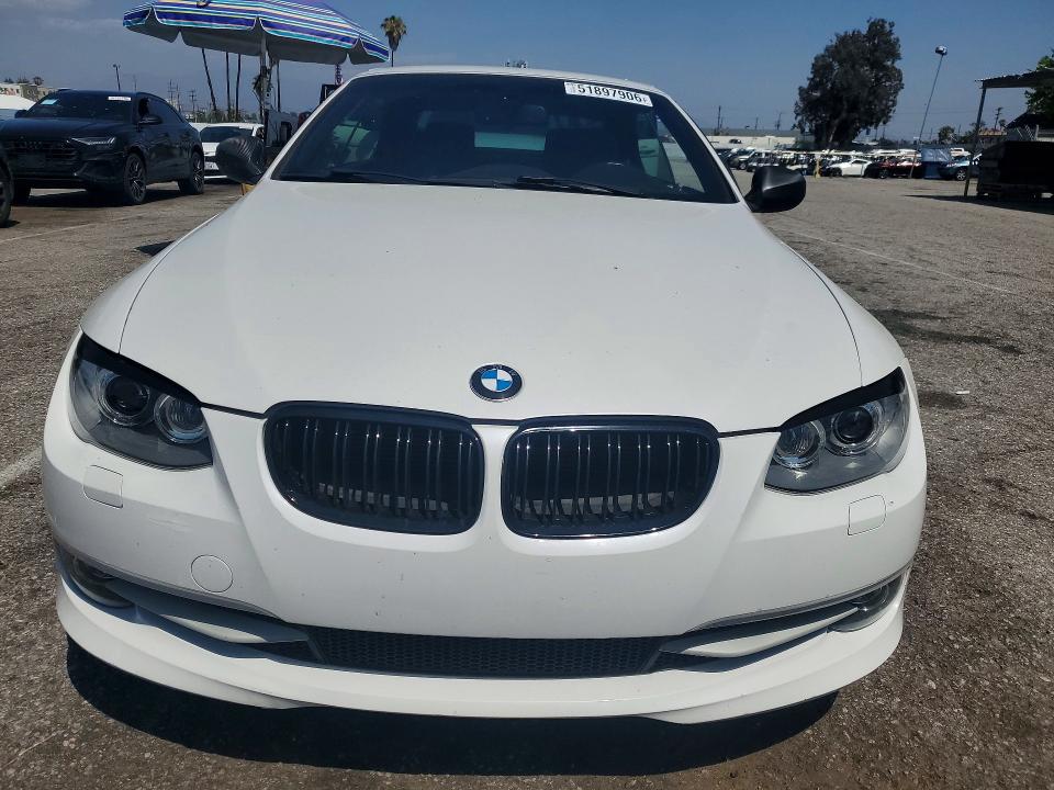 51897906 :رقم المزاد ، WBADW7C57BE544711 vin ، 2011 Bmw 328 مزاد بيع