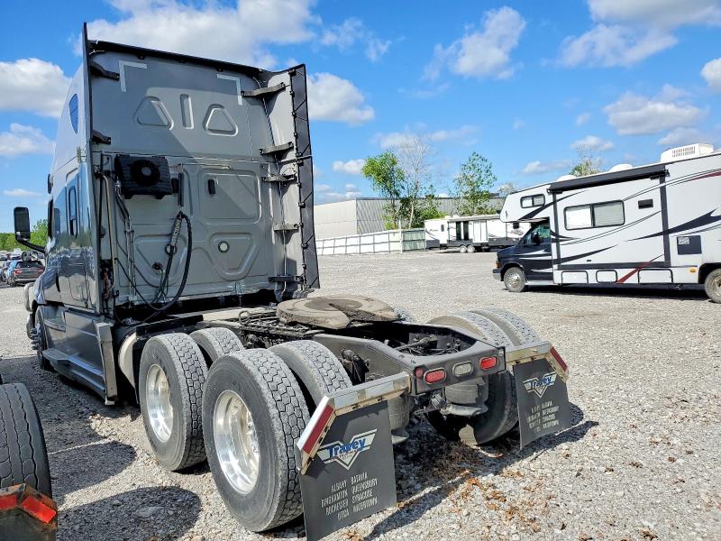 55420036 :رقم المزاد ، 1FUJHHDR7KLKF2337 vin ، 2019 Freightliner Cascadia 126 مزاد بيع