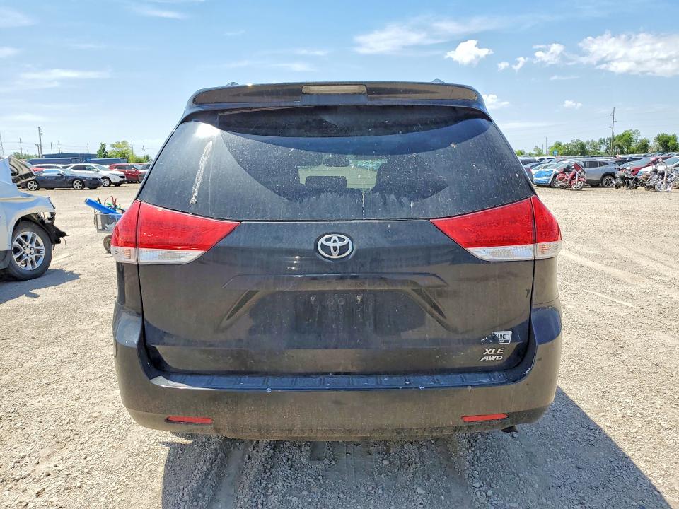 Aukcja sprzedaży 2014 Toyota Sienna, vin: 5TDDK3DC6ES088817, numer aukcji: 54279526