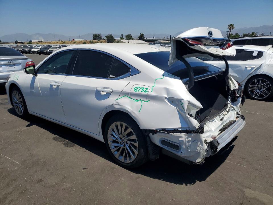2020 Lexus Es მანქანა იყიდება აუქციონზე, vin: 58AEZ1B1XLU053426, აუქციონის ნომერი: 54647816
