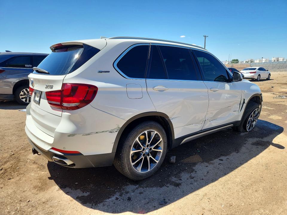53768396 :رقم المزاد ، 5UXKT0C51J0W01991 vin ، 2018 Bmw X5 مزاد بيع