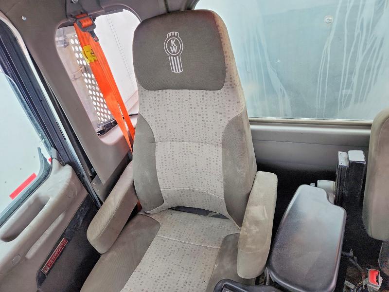 Продаж на аукціоні авто 2021 Kenworth Construction, vin: 3BKBLJ0X2MF449129, номер лоту: 54597846