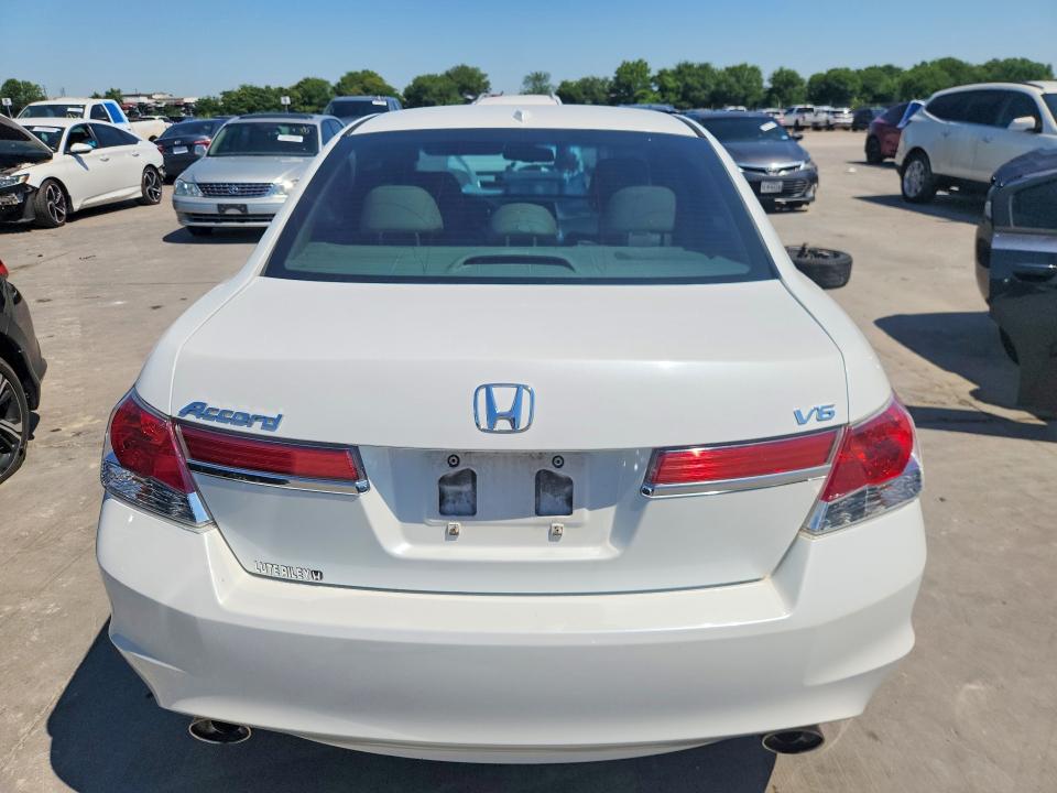 Auction sale of the 2012 Honda Accord, vin: 1HGCP3F86CA031566, lot number: 51914026