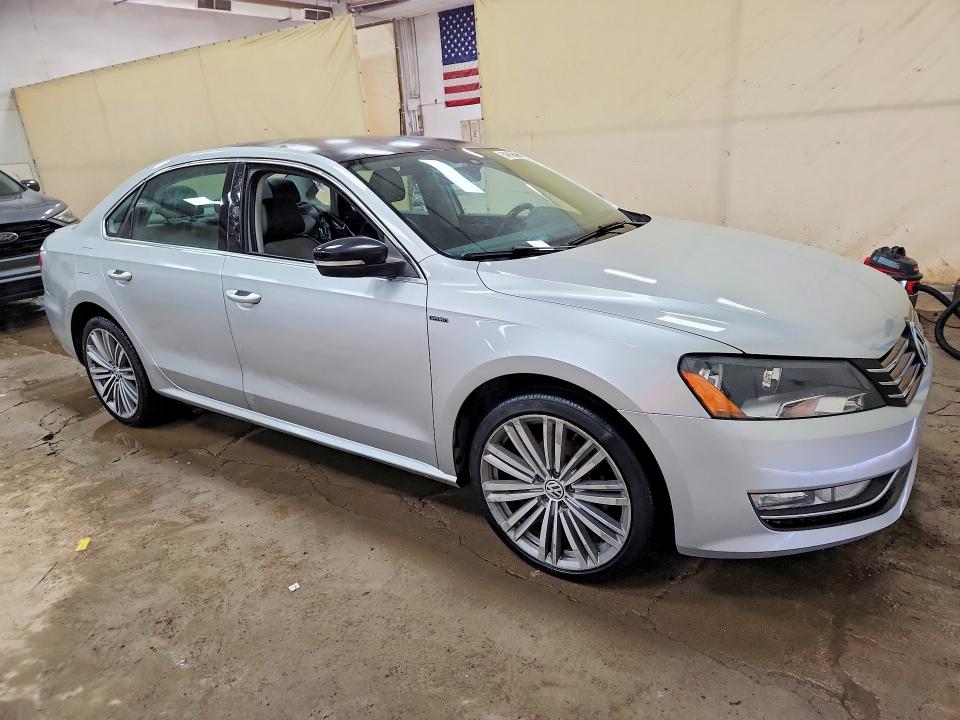 Продаж на аукціоні авто 2015 Volkswagen Passat, vin: 1VWBT7A35FC103713, номер лоту: 54819646