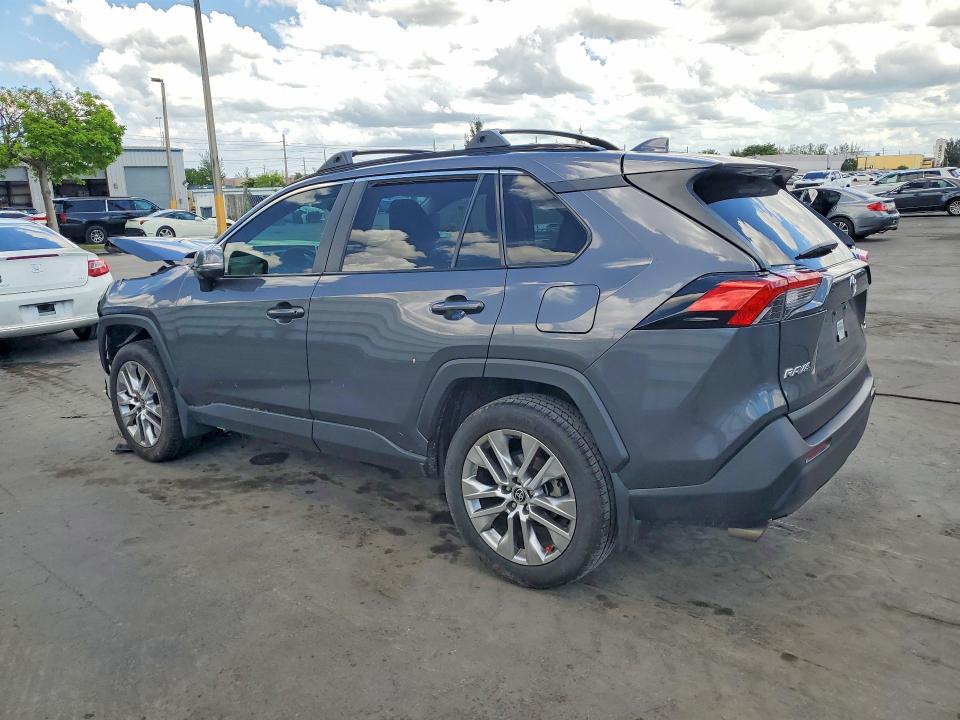 53765486 :رقم المزاد ، 2T3C1RFV4SC306135 vin ، 2025 Toyota Rav4 مزاد بيع