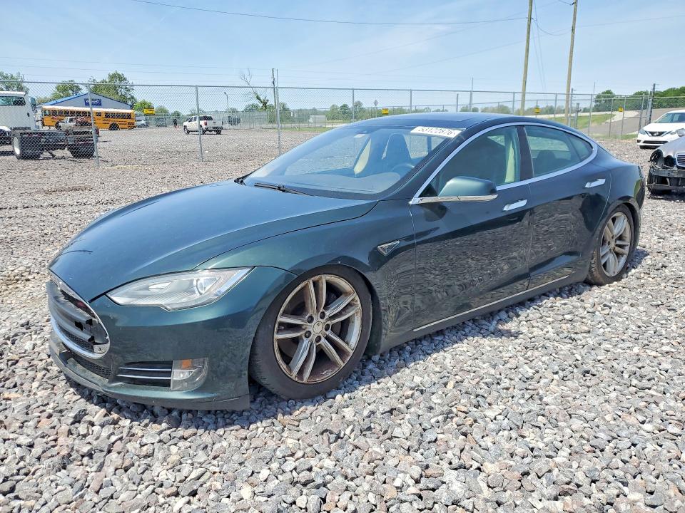 Продажа на аукционе авто 2014 Tesla Model S, vin: 5YJSA1H17EFP39268, номер лота: 53122876