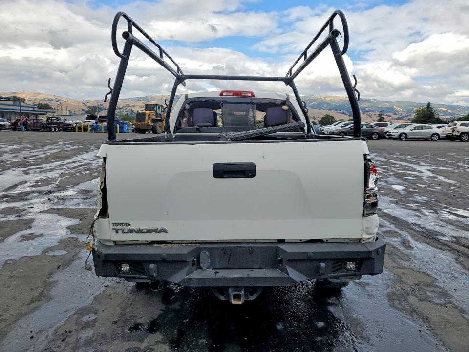 Продажа на аукционе авто 2011 Toyota Tundra, vin: 5TFRY5F14BX102134, номер лота: 54728966
