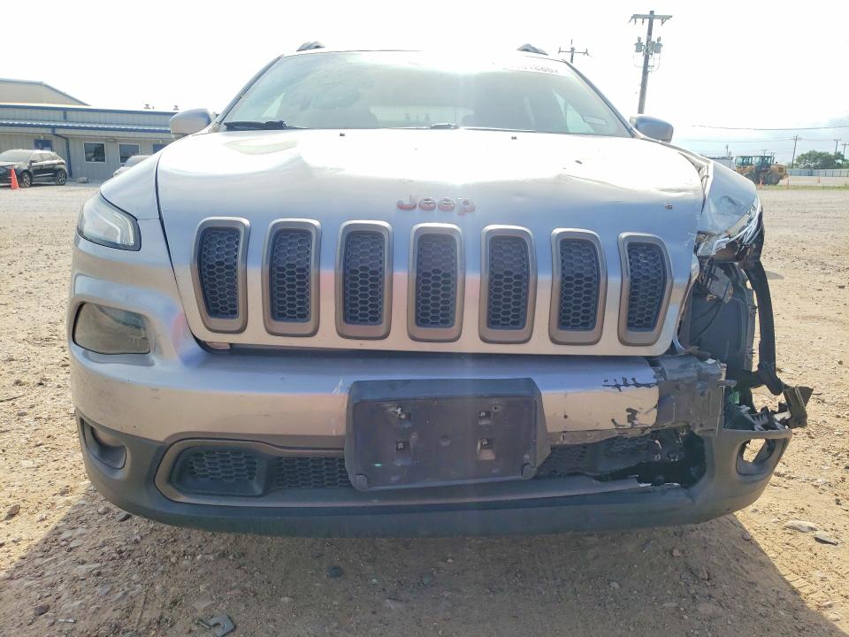 2016 Jeep Cherokee მანქანა იყიდება აუქციონზე, vin: 1C4PJLCB8GW283992, აუქციონის ნომერი: 54101886
