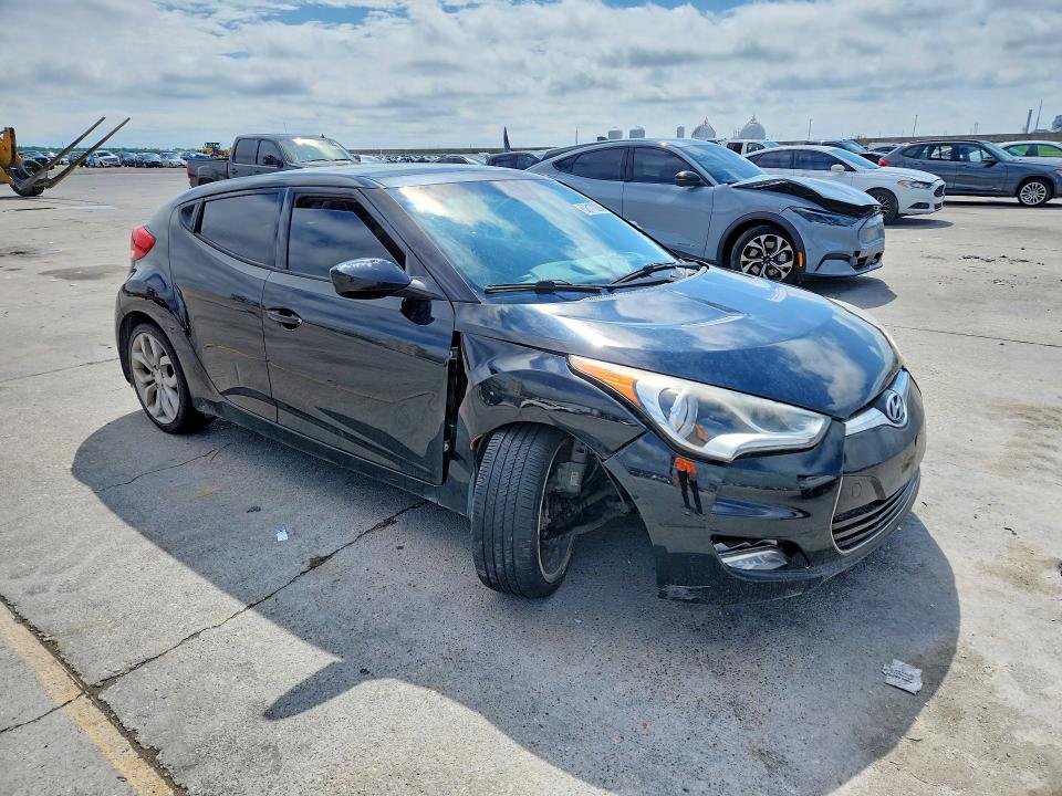 Продаж на аукціоні авто 2013 Hyundai Veloster, vin: KMHTC6AD8DU150862, номер лоту: 53170386