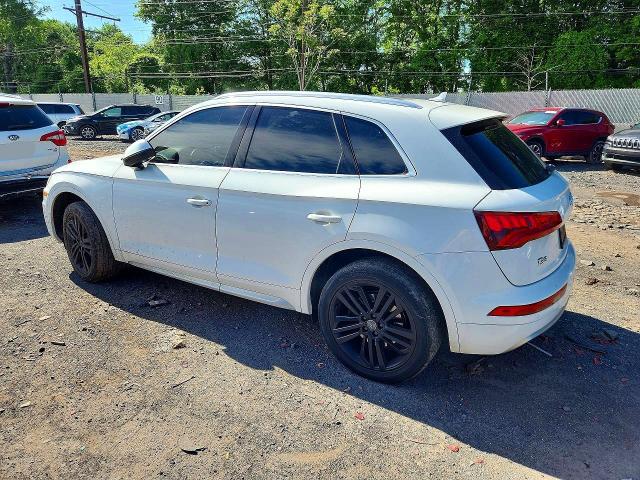 54646896 :رقم المزاد ، WA1BNAFY2J2247596 vin ، 2018 Audi Q5 مزاد بيع