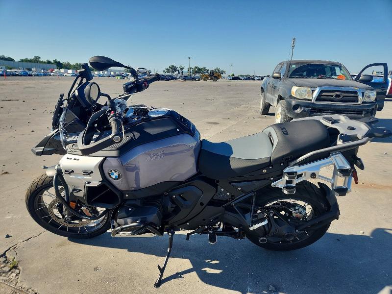 Продаж на аукціоні авто 2026 Bmw R 1300, vin: WB10M3308T6M44484, номер лоту: 53628776