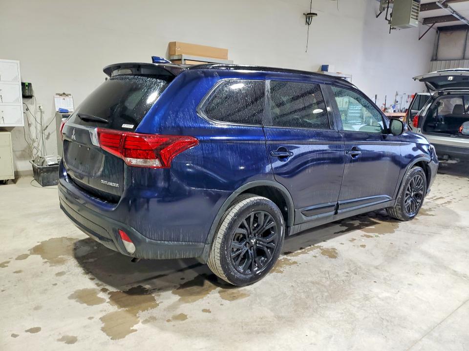 Aukcja sprzedaży 2018 Mitsubishi Outlander, vin: JA4AZ3A39JZ049094, numer aukcji: 52612986