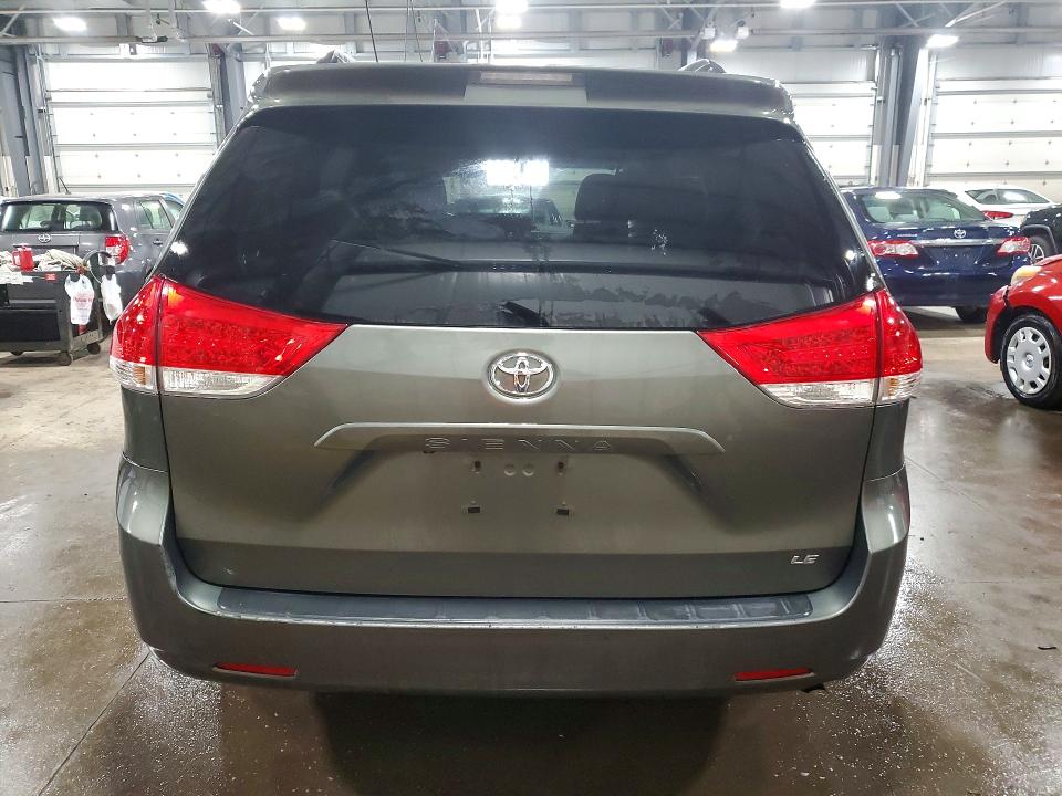 Aukcja sprzedaży 2011 Toyota Sienna, vin: 5TDKK3DC1BS025241, numer aukcji: 52937906