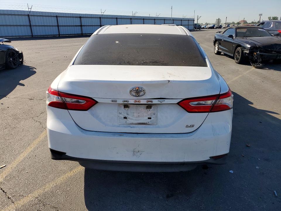 Продажа на аукционе авто 2018 Toyota Camry, vin: 4T1B11HK3JU528008, номер лота: 54200746