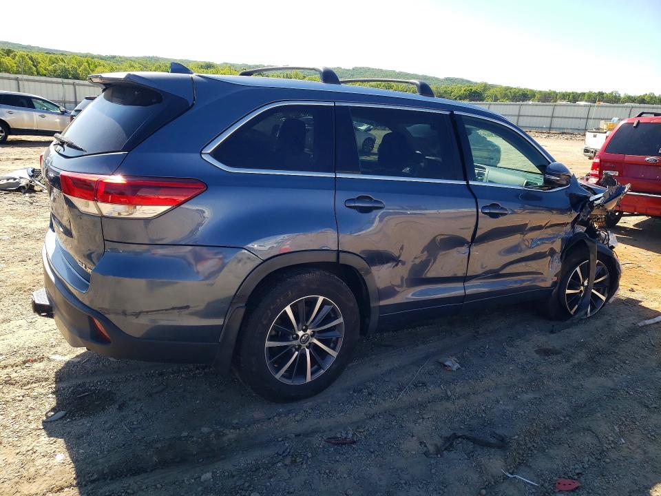 Aukcja sprzedaży 2017 Toyota Highlander, vin: 5TDJZRFH0HS397617, numer aukcji: 53647646
