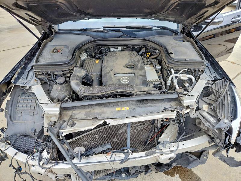55360626 :رقم المزاد ، WDC0J4KB7KF570123 vin ، 2019 Mercedes-benz Glc Coupe مزاد بيع