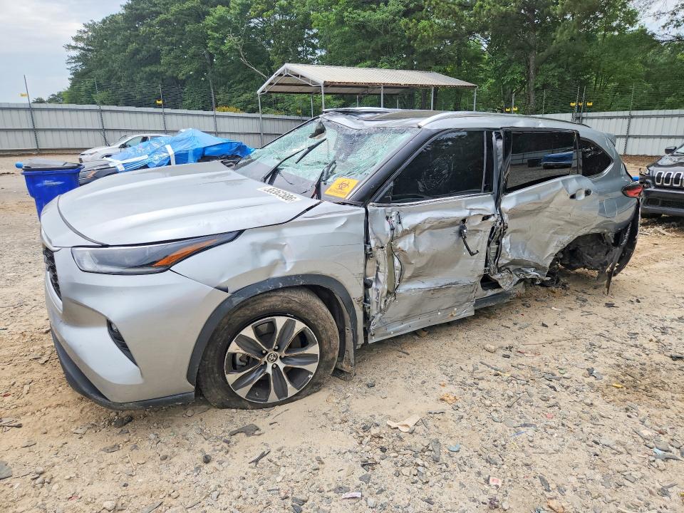 Продаж на аукціоні авто 2021 Toyota Highlander, vin: 5TDGZRBH4MS546931, номер лоту: 55362586