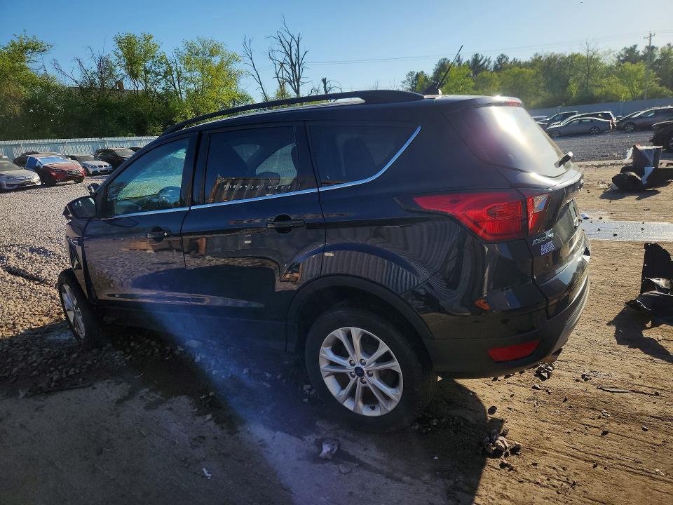 Продажа на аукционе авто 2019 Ford Escape, vin: 1FMCU9HD1KUC21885, номер лота: 53392146