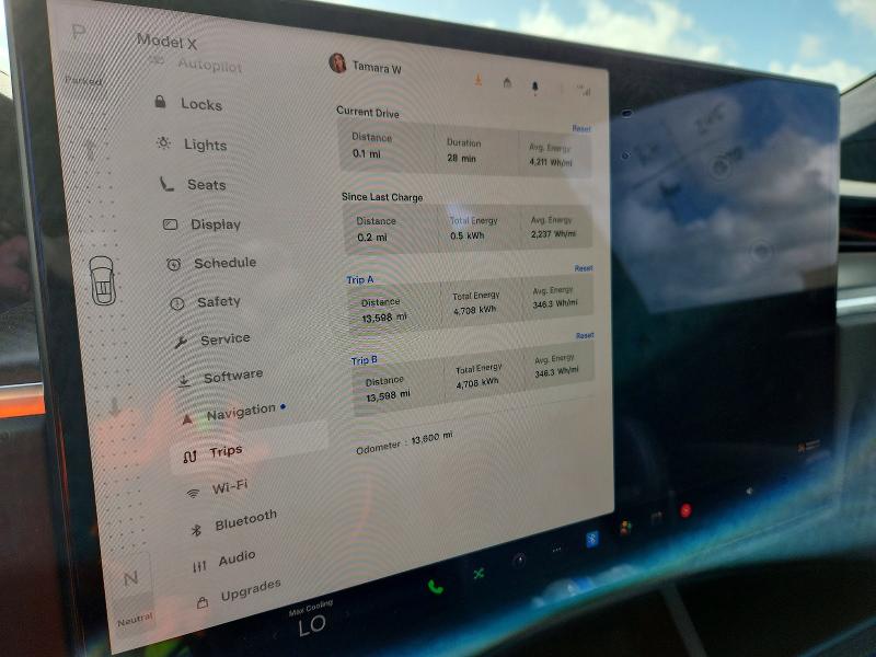 Продаж на аукціоні авто 2024 Tesla Model X, vin: 7SAXCBE60RF439361, номер лоту: 52810436