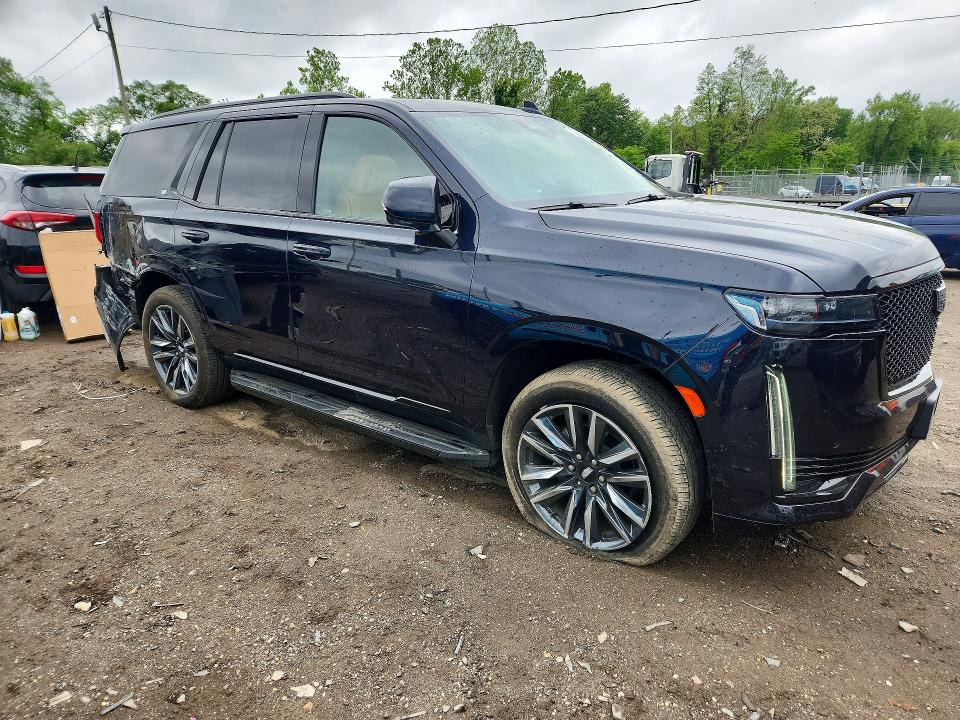 2021 Cadillac Escalade მანქანა იყიდება აუქციონზე, vin: 1GYS4EKLXMR349776, აუქციონის ნომერი: 52602526