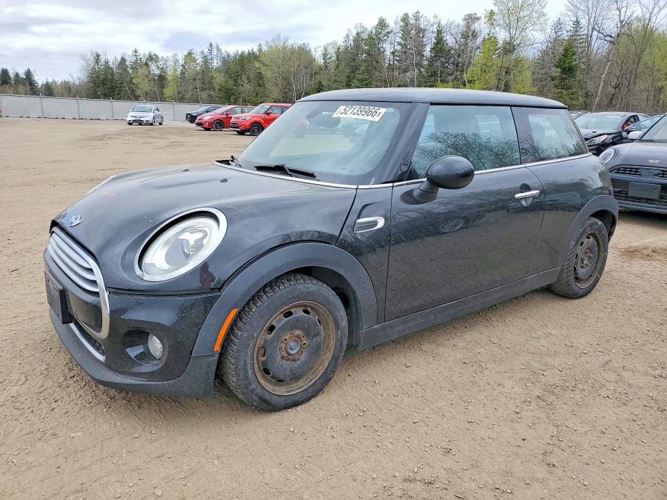 2016 Mini Cooper მანქანა იყიდება აუქციონზე, vin: WMWXP5C56G3B15225, აუქციონის ნომერი: 52139966