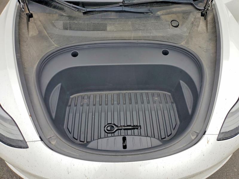 2022 Tesla Model 3 მანქანა იყიდება აუქციონზე, vin: 5YJ3E1EA1NF361977, აუქციონის ნომერი: 52386626