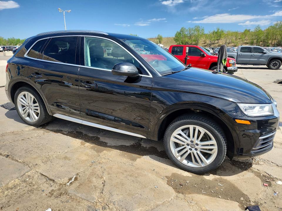 Продаж на аукціоні авто 2018 Audi Q5, vin: WA1BNAFY8J2209239, номер лоту: 53383646