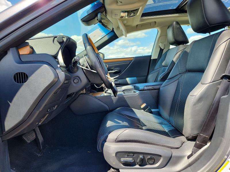 53706926 :رقم المزاد ، 58ABZ1B12KU021345 vin ، 2019 Lexus Es مزاد بيع