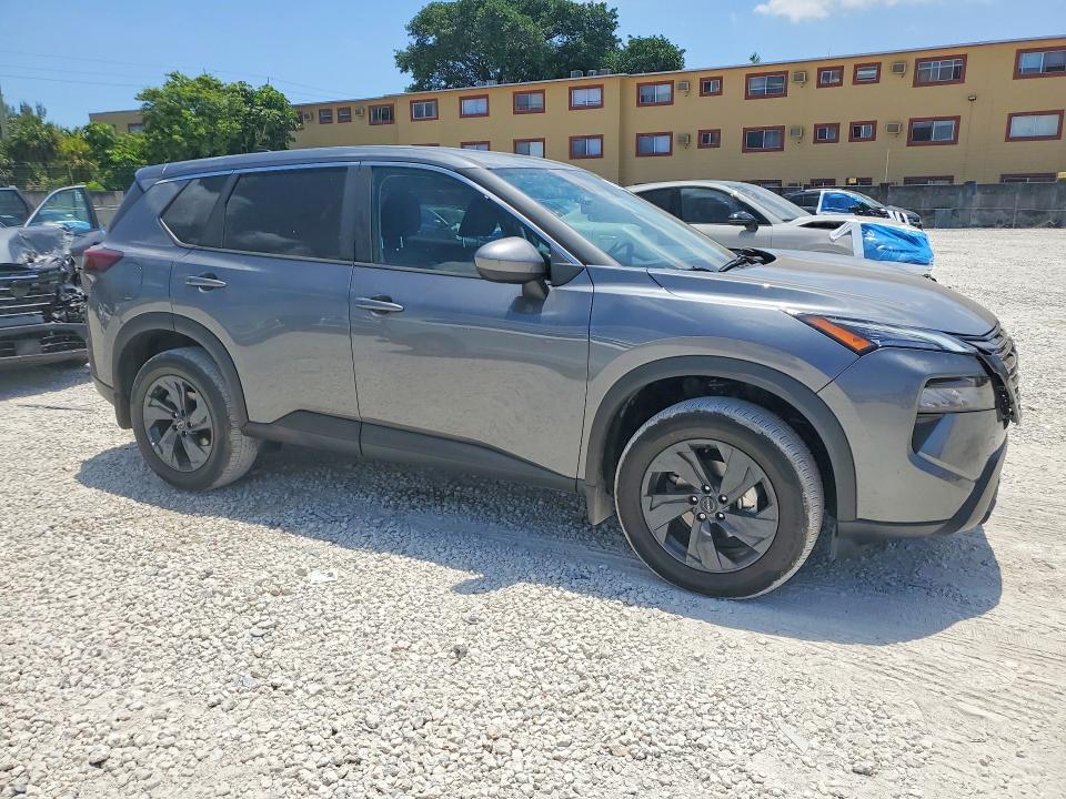 52225656 :رقم المزاد ، 5N1BT3BA2TC807254 vin ، 2026 Nissan Rogue مزاد بيع