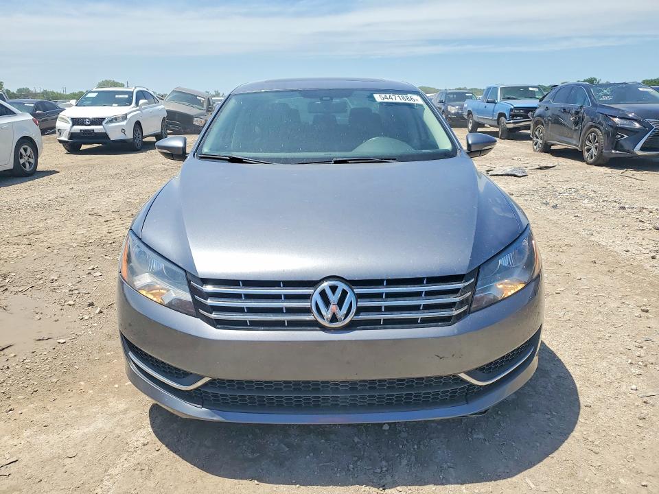 54471886 :رقم المزاد ، 1VWCH7A34CC105115 vin ، 2012 Volkswagen Passat مزاد بيع
