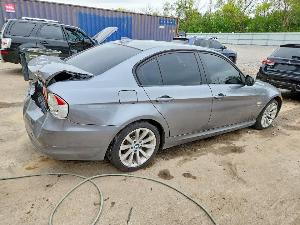2011 Bmw 328 მანქანა იყიდება აუქციონზე, vin: WBAPK5G5XBNN82005, აუქციონის ნომერი: 53240356