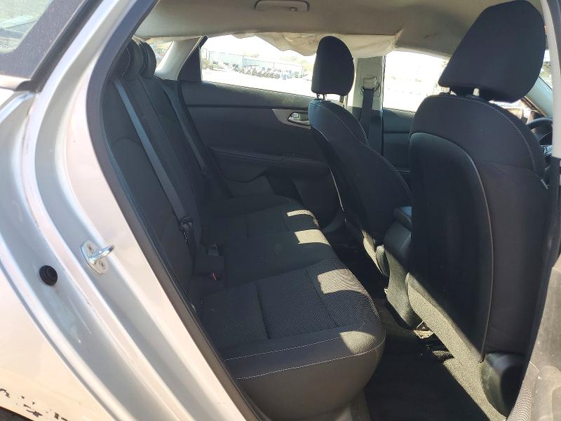 53461986 :رقم المزاد ، 3KPF24AD1KE022225 vin ، 2019 Kia Forte مزاد بيع