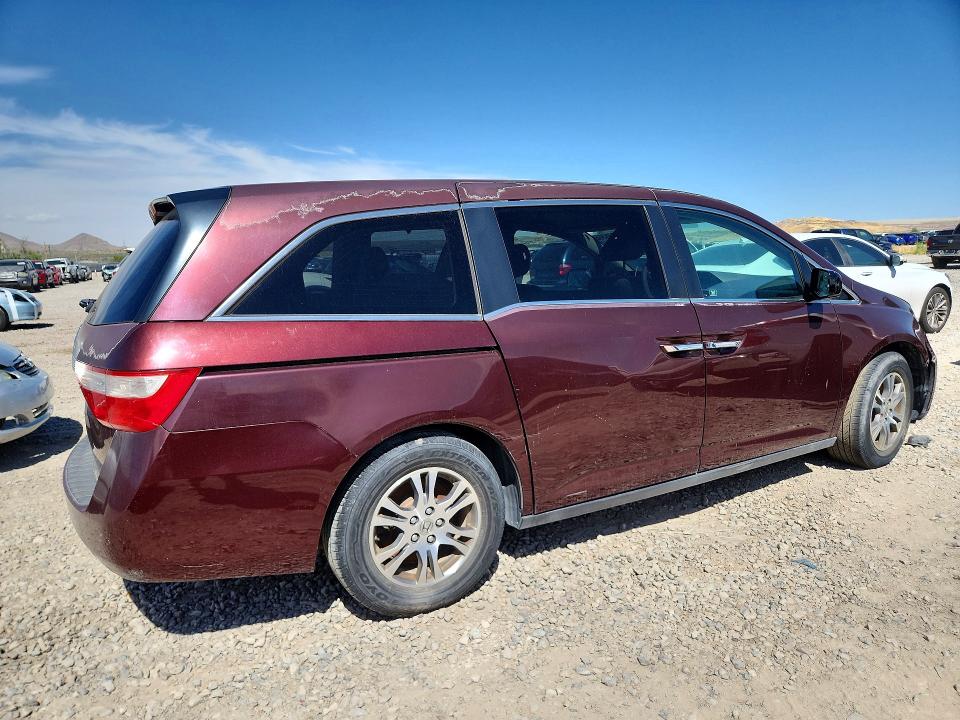 55658366 :رقم المزاد ، 5FNRL5H44BB033106 vin ، 2011 Honda Odyssey مزاد بيع