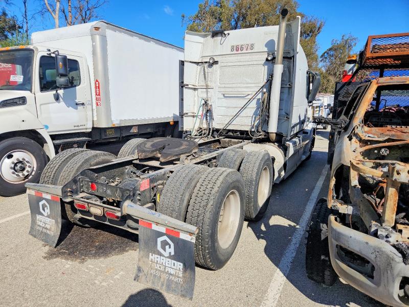 Продаж на аукціоні авто 2015 Volvo Vnl, vin: 4V4NC9EH0FN919366, номер лоту: 52964426