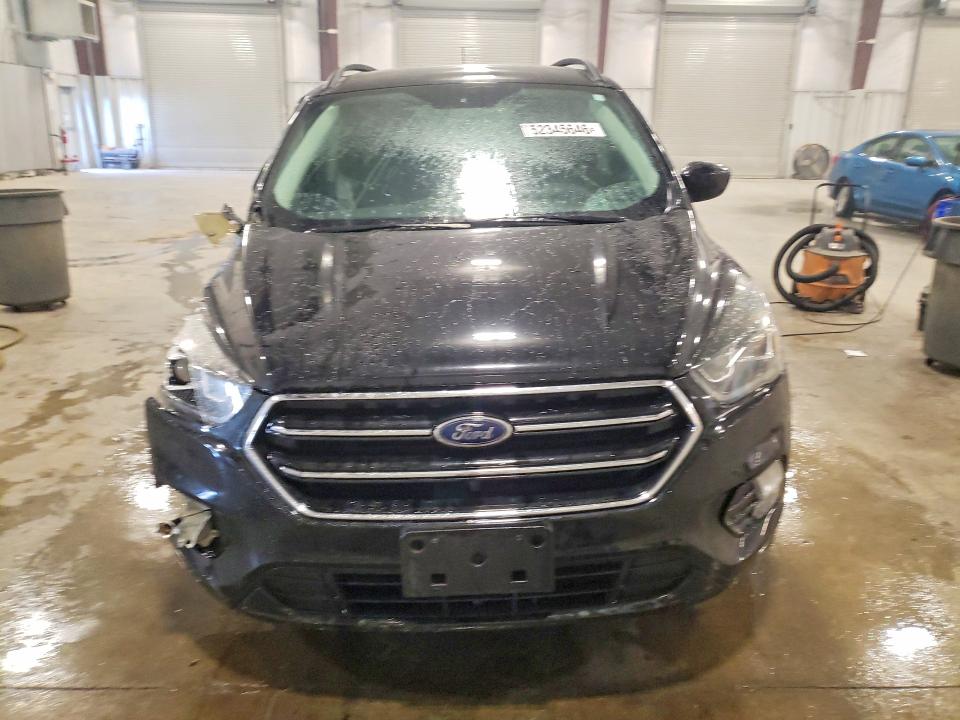 Продажа на аукционе авто 2018 Ford Escape, vin: 1FMCU9GD8JUB25686, номер лота: 52345646