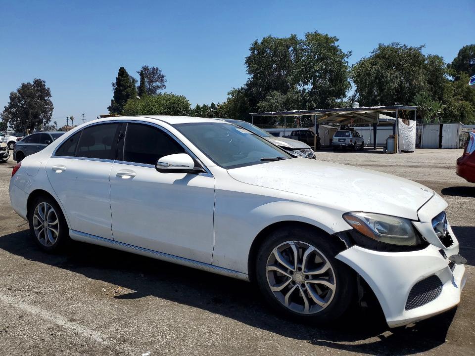 Продажа на аукционе авто 2015 Mercedes-benz C, vin: 55SWF4JB0FU049577, номер лота: 54120366