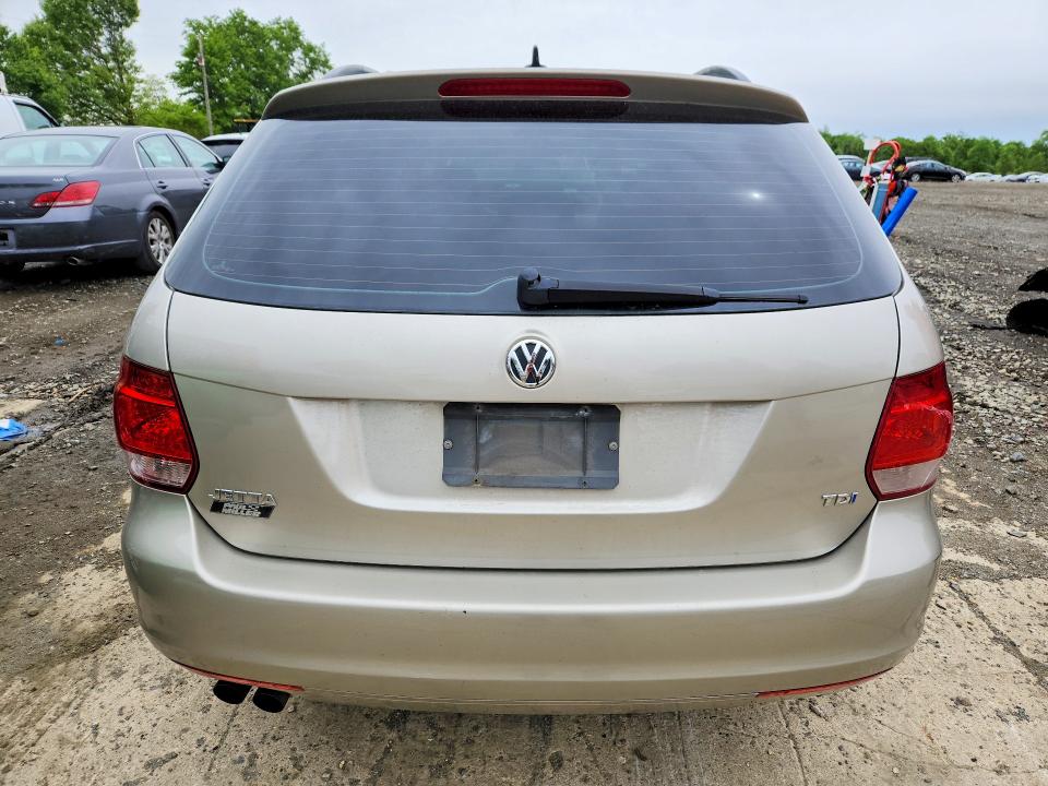53211526 :رقم المزاد ، 3VWPL7AJ8DM620066 vin ، 2013 Volkswagen Jetta مزاد بيع