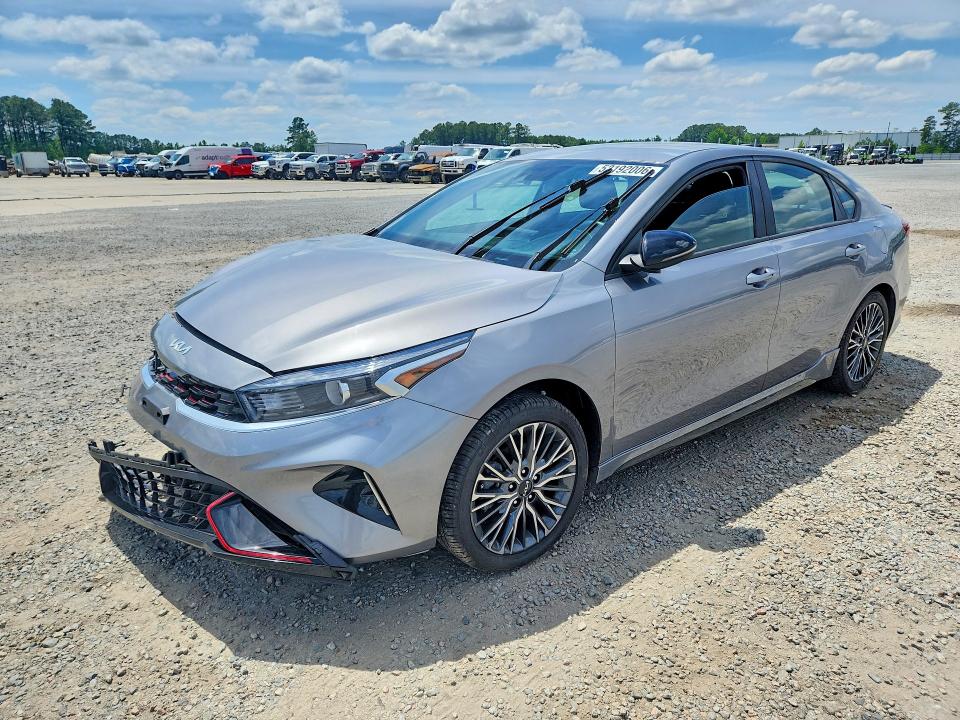 2023 Kia Forte მანქანა იყიდება აუქციონზე, vin: 3KPF54AD2PE679937, აუქციონის ნომერი: 52192006