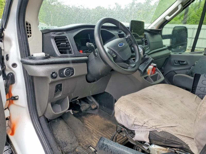 52541296 :رقم المزاد ، 1FTBR1CG9MKA65064 vin ، 2021 Ford Transit مزاد بيع