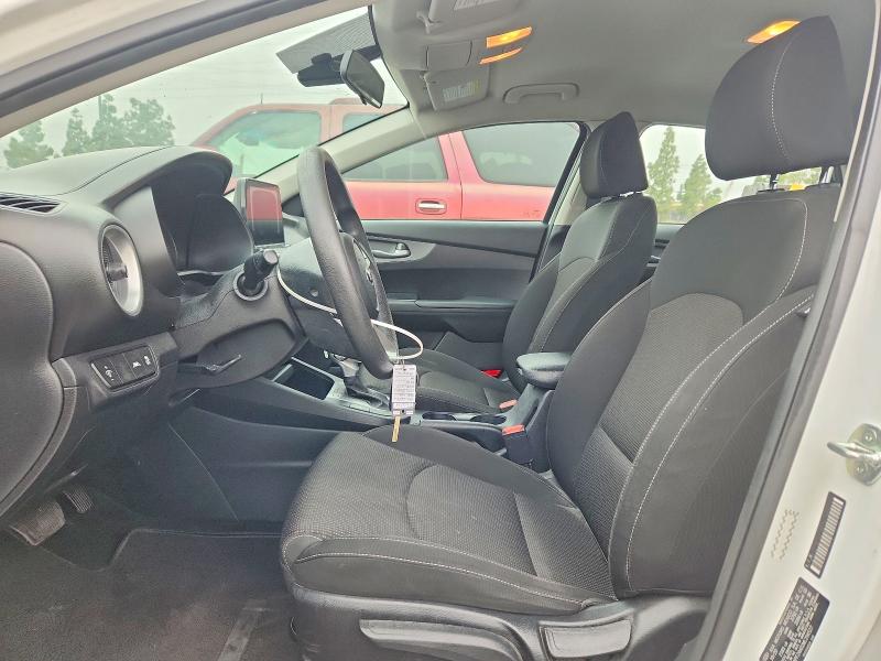 2021 Kia Forte მანქანა იყიდება აუქციონზე, vin: 3KPF24AD2ME294527, აუქციონის ნომერი: 51763046