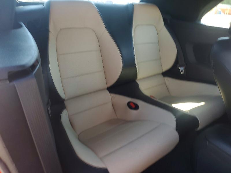 53192466 :رقم المزاد ، 1FATP8UHXH5282532 vin ، 2017 Ford Mustang مزاد بيع