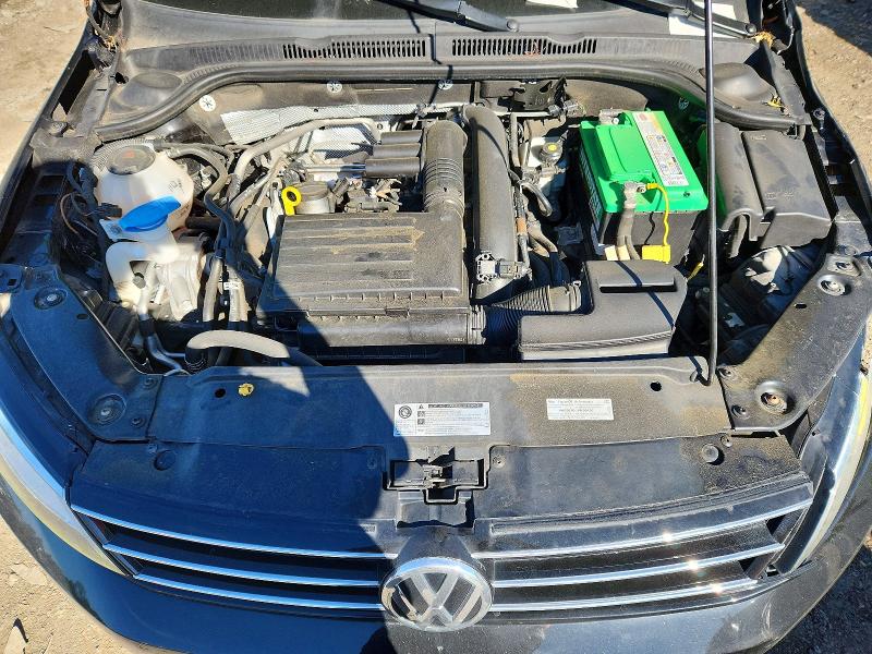 2018 Volkswagen Jetta მანქანა იყიდება აუქციონზე, vin: 3VW2B7AJXJM255897, აუქციონის ნომერი: 55256326