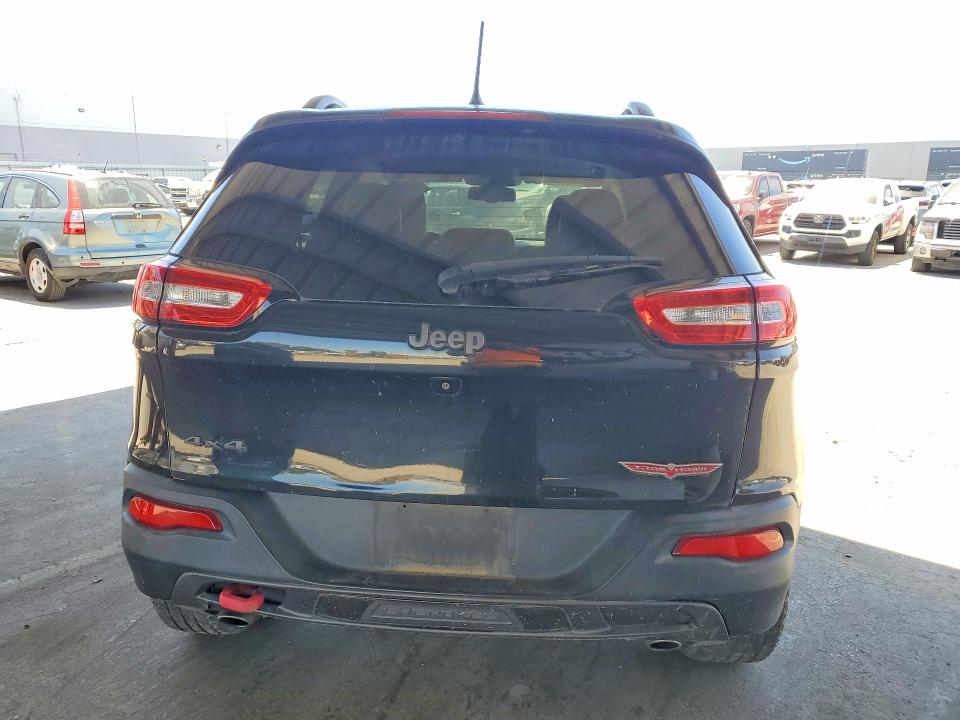 54366976 :رقم المزاد ، 1C4PJMBS7FW770039 vin ، 2015 Jeep Cherokee مزاد بيع