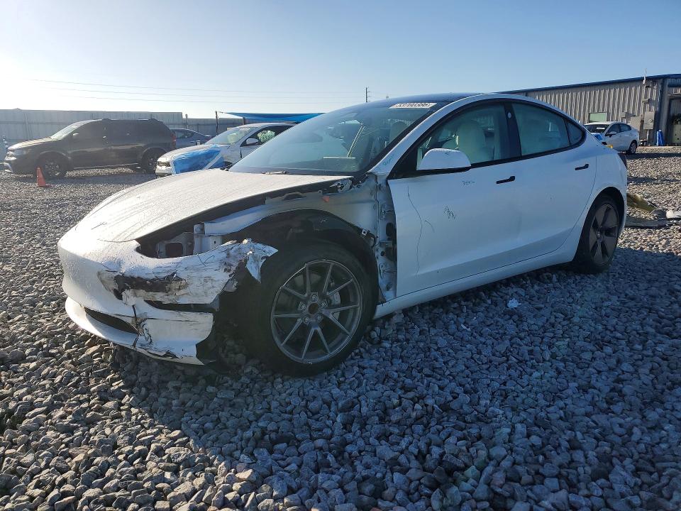 2023 Tesla Model 3 მანქანა იყიდება აუქციონზე, vin: 5YJ3E1EA1PF574432, აუქციონის ნომერი: 53700386